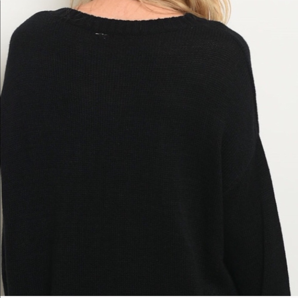 Black Rose Sweater - Picture 3 of 3